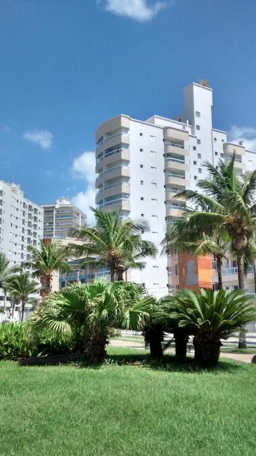 Apartamento Na Praia ปรายากรันเด ภายนอก รูปภาพ