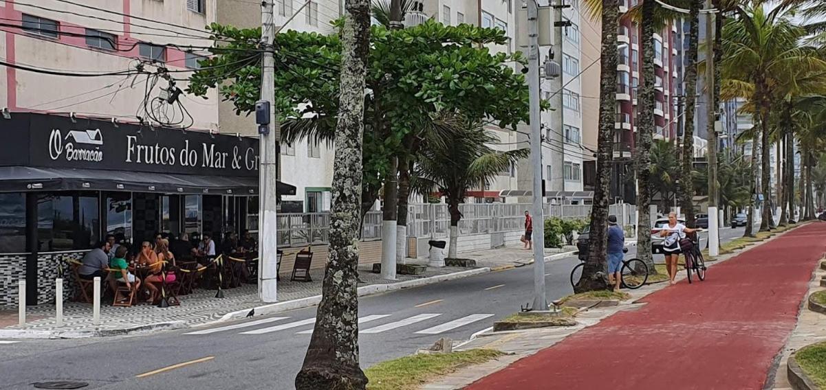 Apartamento Na Praia ปรายากรันเด ภายนอก รูปภาพ