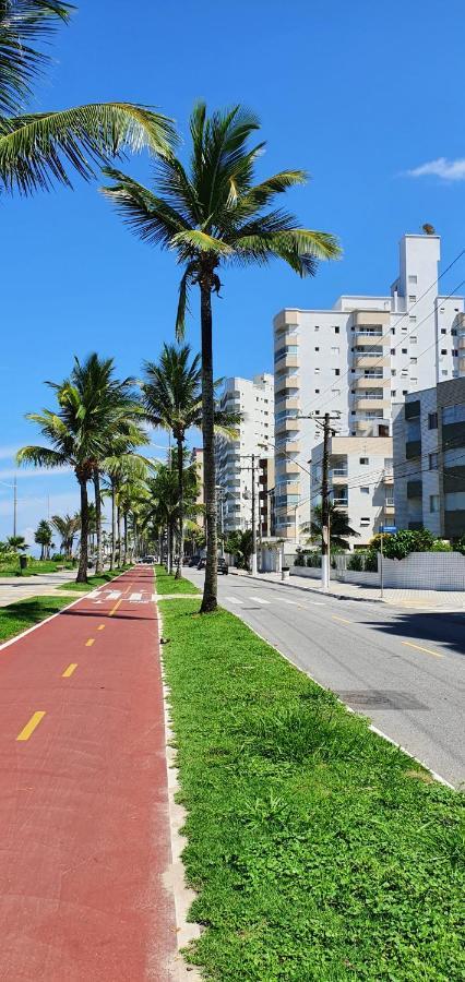 Apartamento Na Praia ปรายากรันเด ภายนอก รูปภาพ